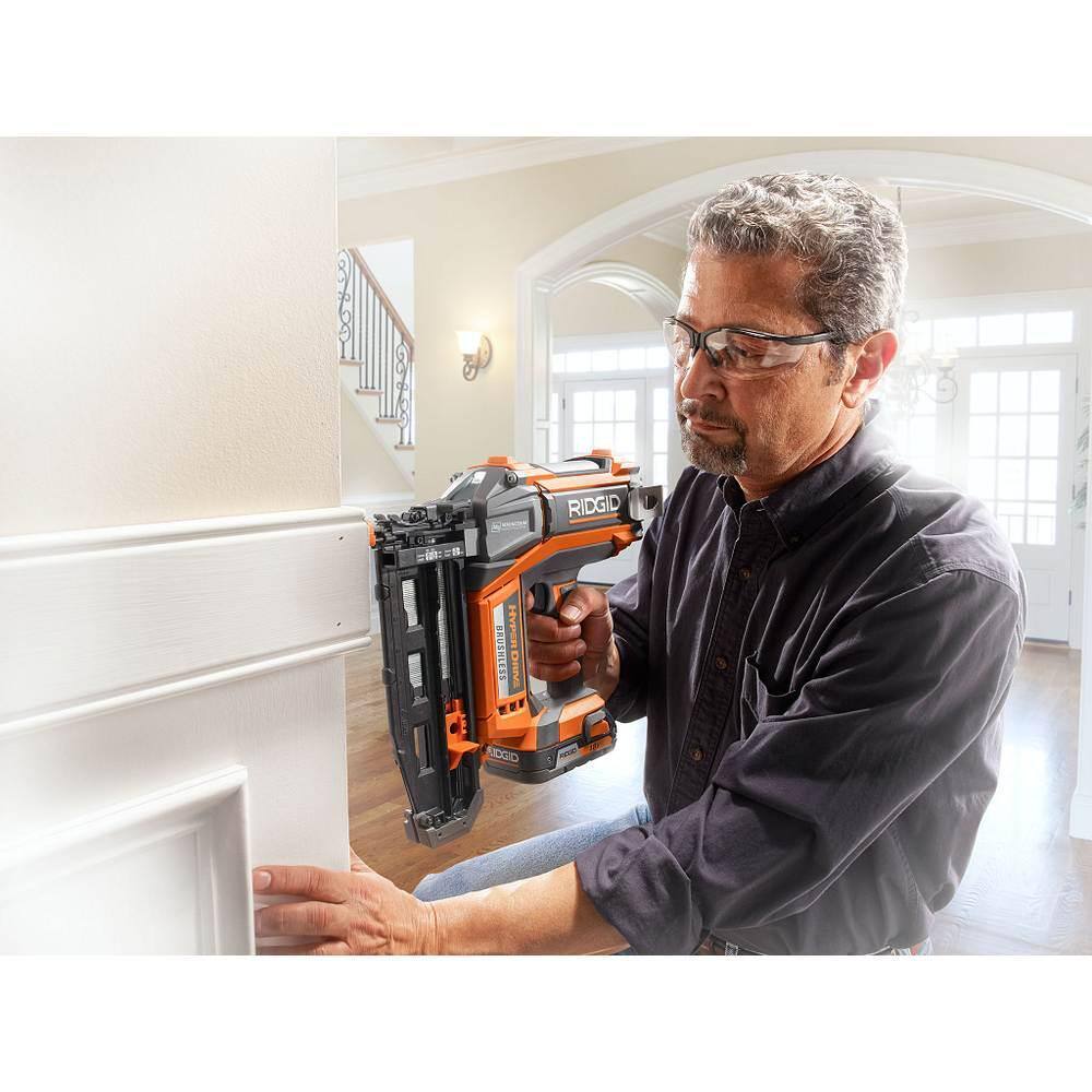 RIDGID 18V Brushless Cordless Nailer Combo Kit with Brad &amp; Finish Nailers, Battery &amp; Charger