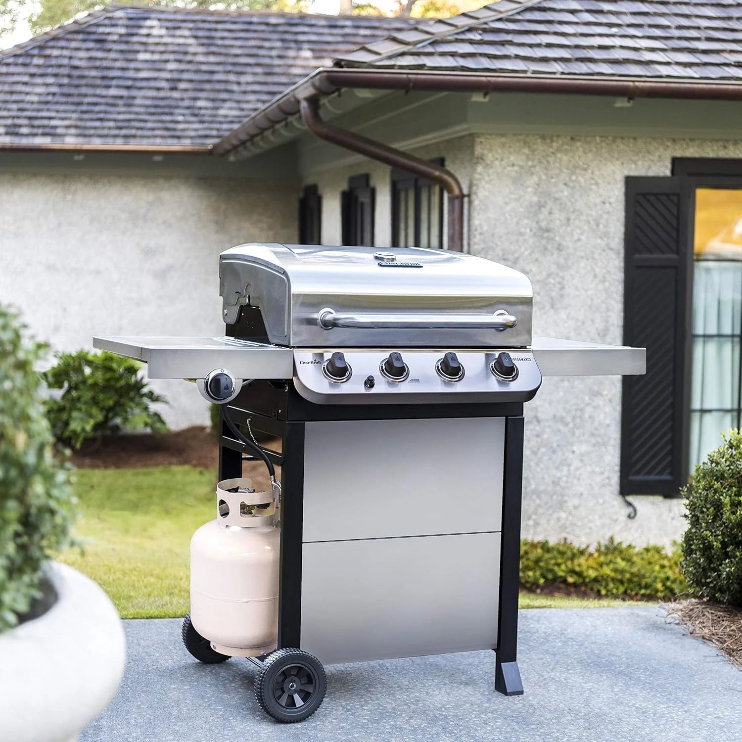 Performance Stainless Steel 4-Burner Cart Style Gas Grill1 pcs