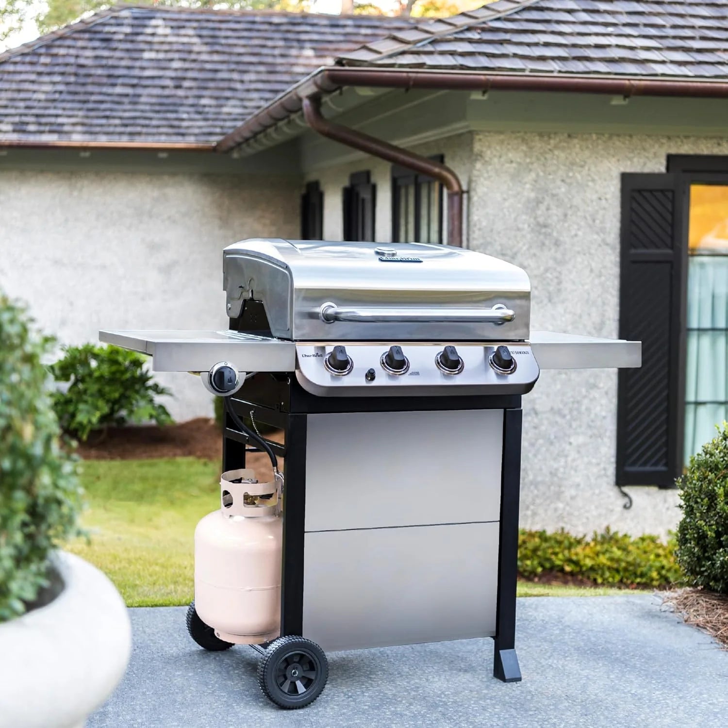 Performance Stainless Steel 4-Burner Cart Style Gas Grill1 pcs